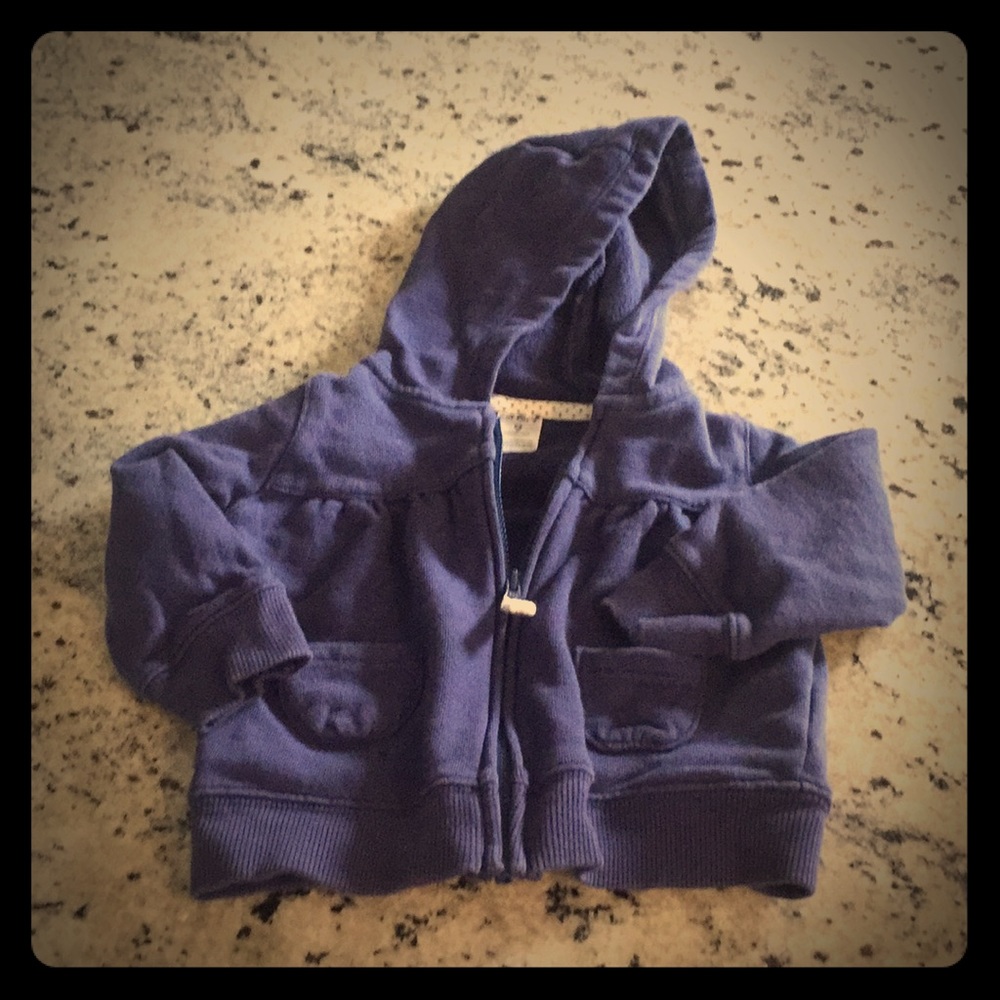 Carter’s sweatshirt hoodie